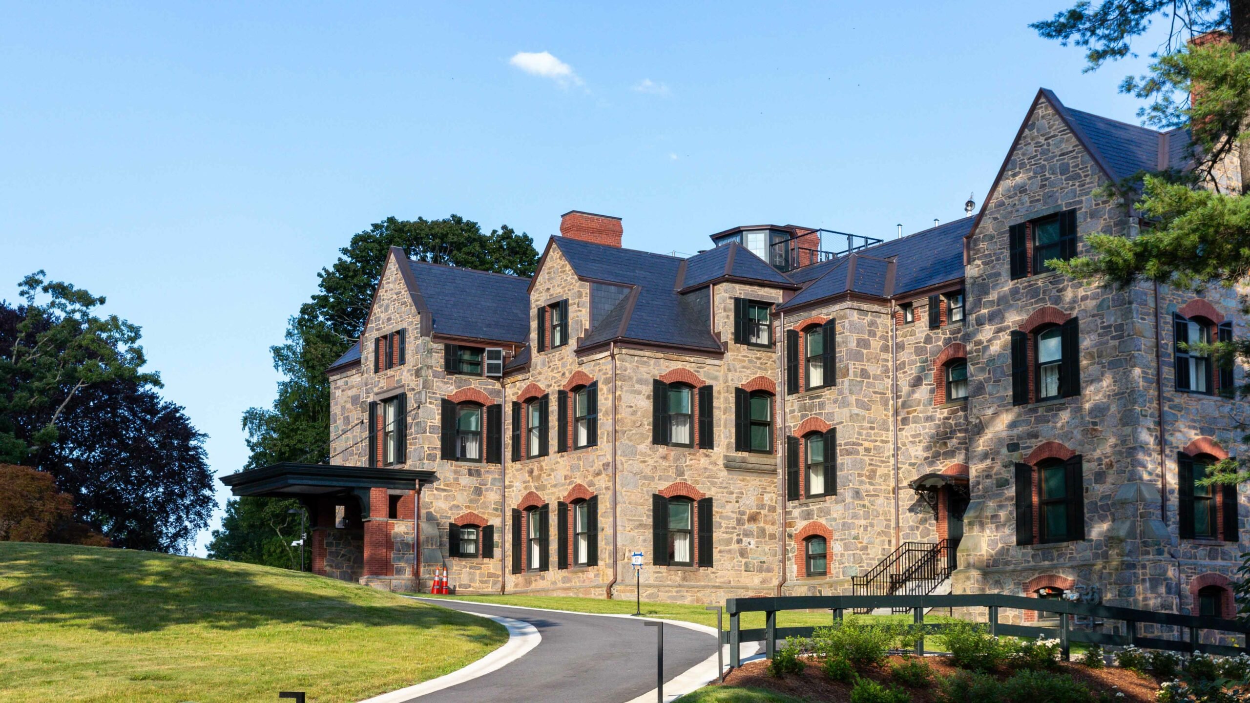 Chestnut Hill, Mass. (19081910) — Longyear Museum