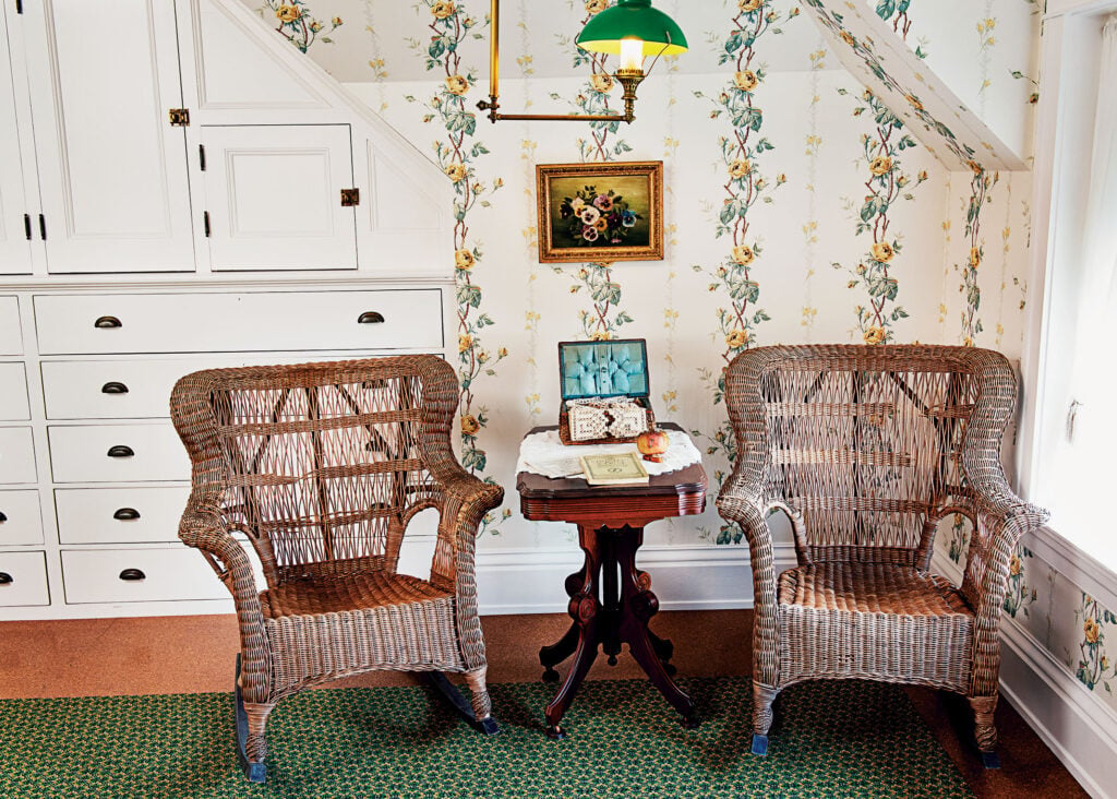 A Walk Through 400 Beacon Street: The Sewing Room